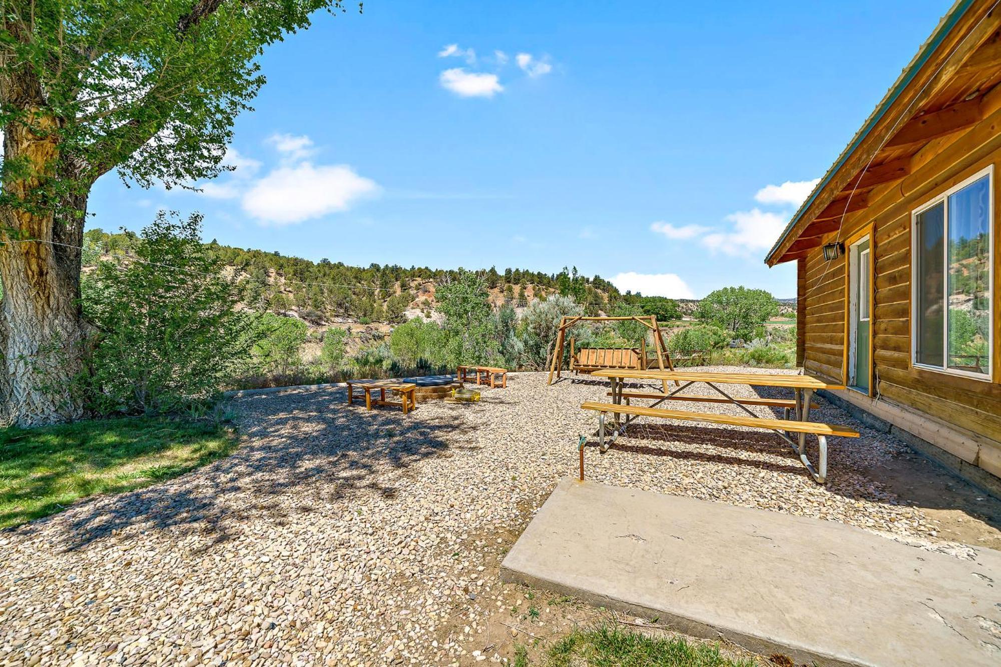 The Park Cabin At Mount Carmel Motel And Rv Park Esterno foto
